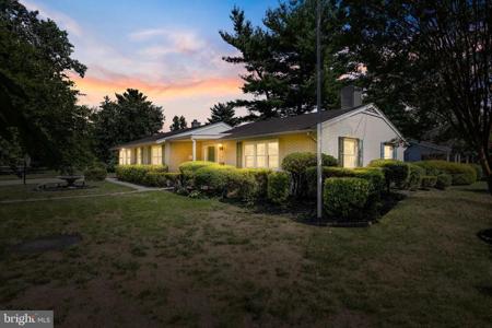 101 CARRIAGE HOUSE