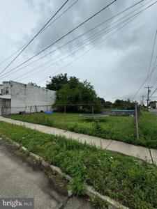 691, 693, 695, 697, 699 FAIRVIEW STREET