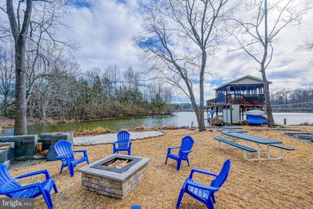 178 SUNRISE COURT