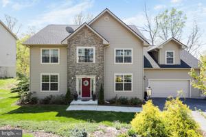 6416 LAKERIDGE DRIVE