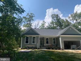 908 LAKEVIEW PARKWAY