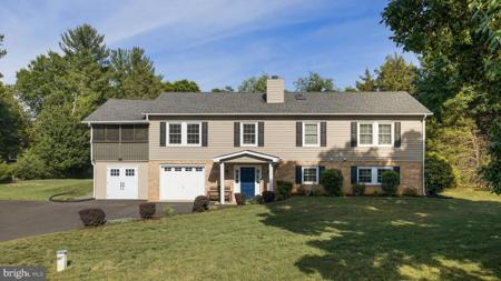 156 SCARLET O'HARA COURT