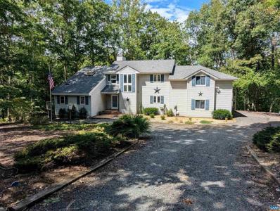 27 FAIRWAY DR