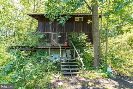 2271 BROOMSTICK ROAD