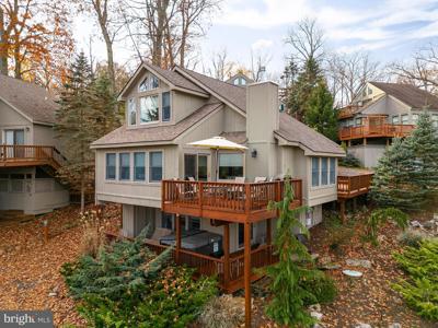 106 TIMBERLOFT CIRCLE