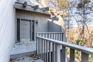 123 Mountain Village Boulevard
