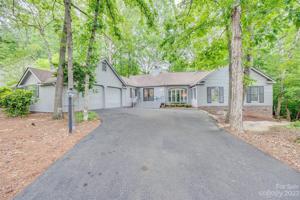 6 Sandy Cove