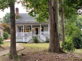 668 Springwood