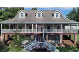 1685 Robertson Road