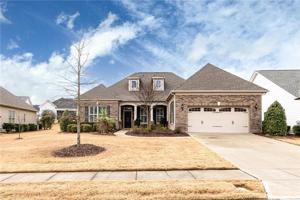17221 Coves Edge