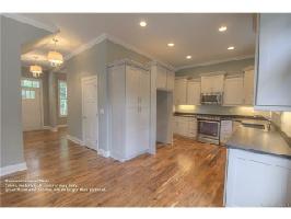 1034 Woodlake Lane 