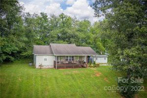 96 Mauney Cove