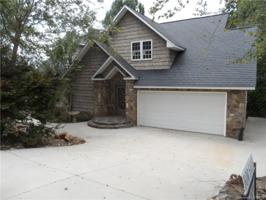 6047 Chaucer Lane