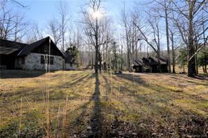 1885 W Lakeshore Drive