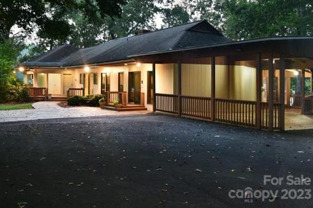 118 Oconee