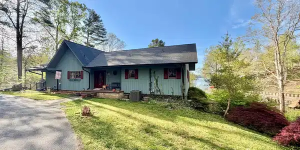 340 Crappie Hollow Lane