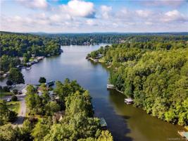 256 Shoreline Drive