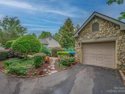 158 Stonecrest