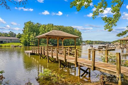 6644 Goose Point Drive