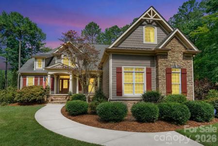 4552 Sawgrass Court