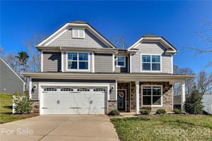 8914 Loch Glen Way