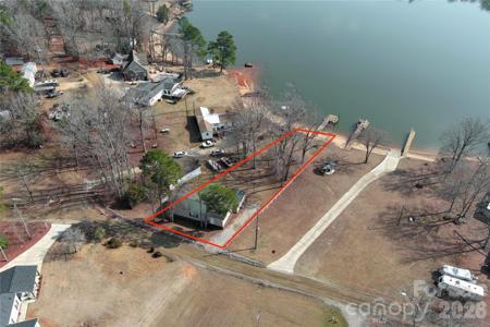 2329 Dolan Lane