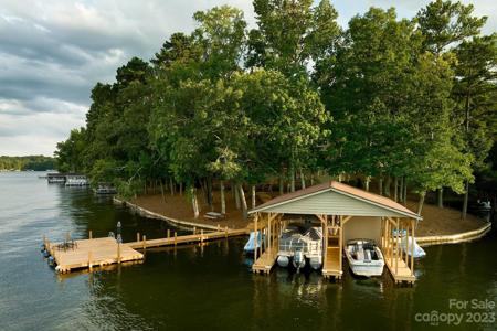 16334A Croatan-Court