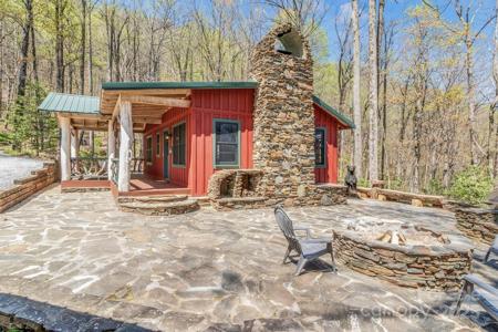 1160 Tanglewood Lane