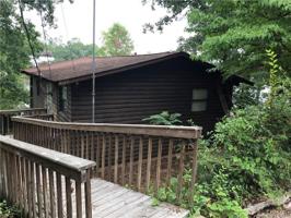 606 Lake Head Road 