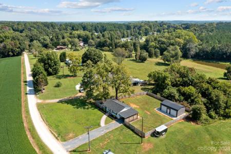 525 Harris Point Road