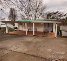 324 Mount View
