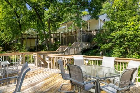 140 N Shoreline Drive