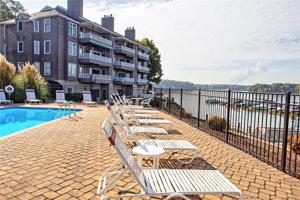 9808 Emerald Point Drive