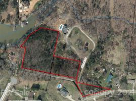 104 Nelson Cove