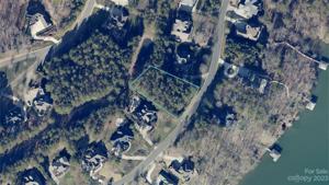 3220 Lake Pointe