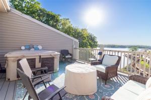 14610 Waterside