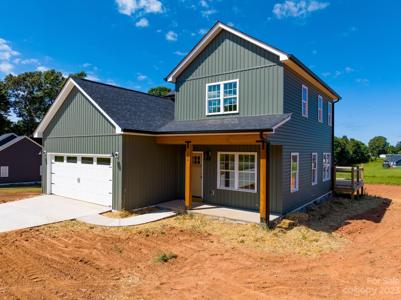 122 Pine Tree