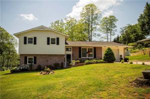 5195 Lake Park Drive