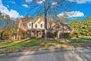 2561 Cozy Cove