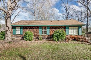 337 Paradise Circle