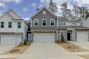 1138 Streamside