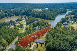 4715 Crystal Falls