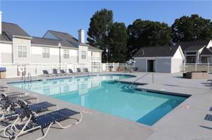 20 Hamiltons Harbor Drive