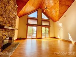 16301 Strollaway