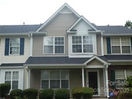 2932 Mayer House