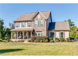 1065 Labrador Lane