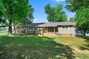 5365 Blue Bird Lane