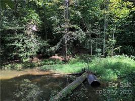 1132 Lake Vista NE