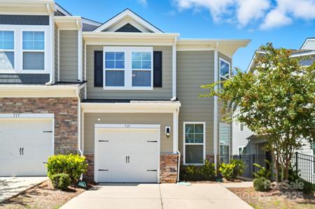 719 Little Bluestem Drive