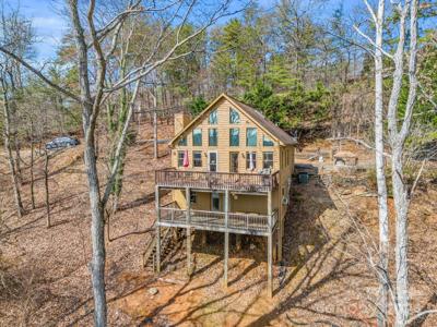 201 Ridgeview Circle